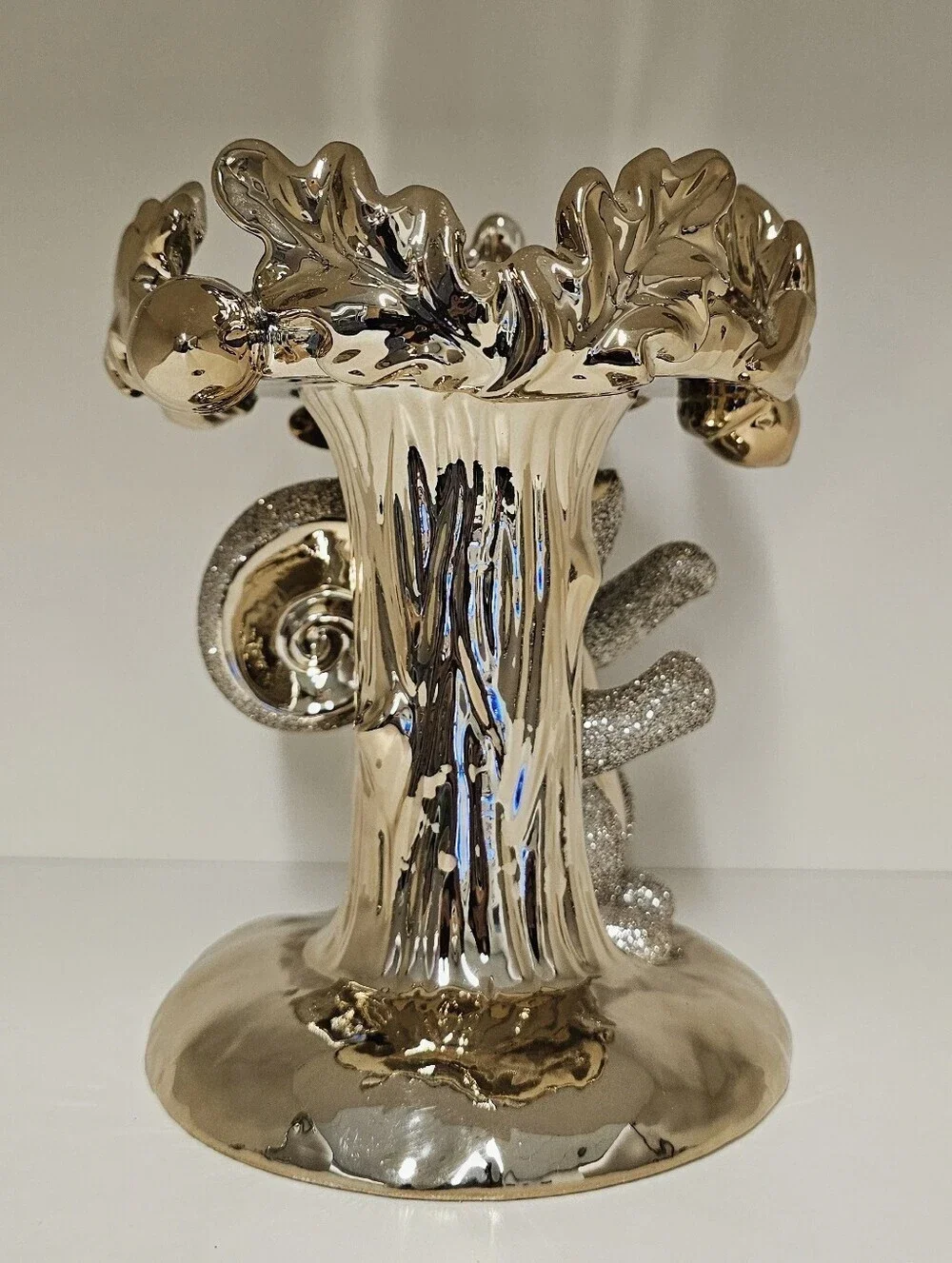 New Bath & Body Works Squirrel W/ Acorns 3-Wick Pedestal Candle Holder Stand